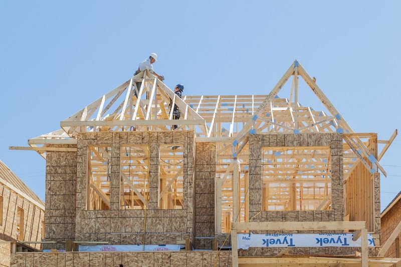 Carpenters Qualify for the Skilled Trades Program